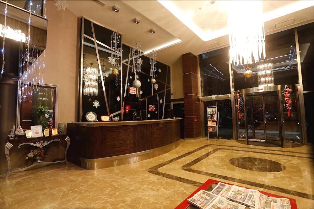 Hotel Demora 4*