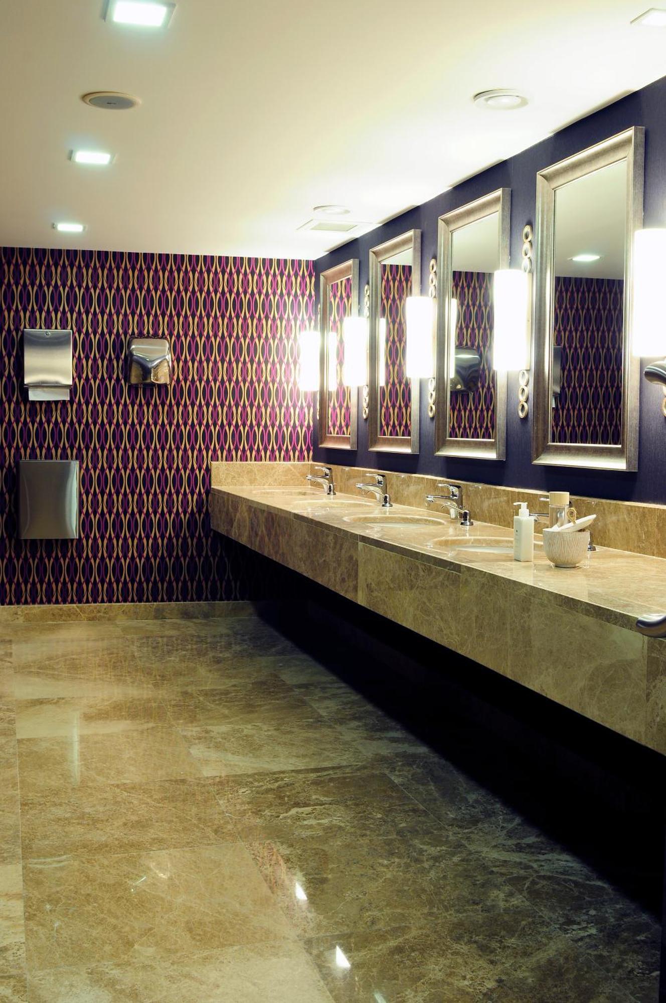 Hotel Demora 4*