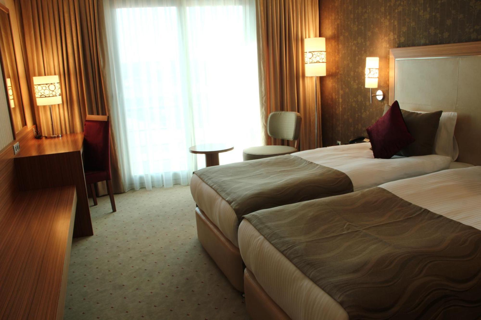 Hotel Demora